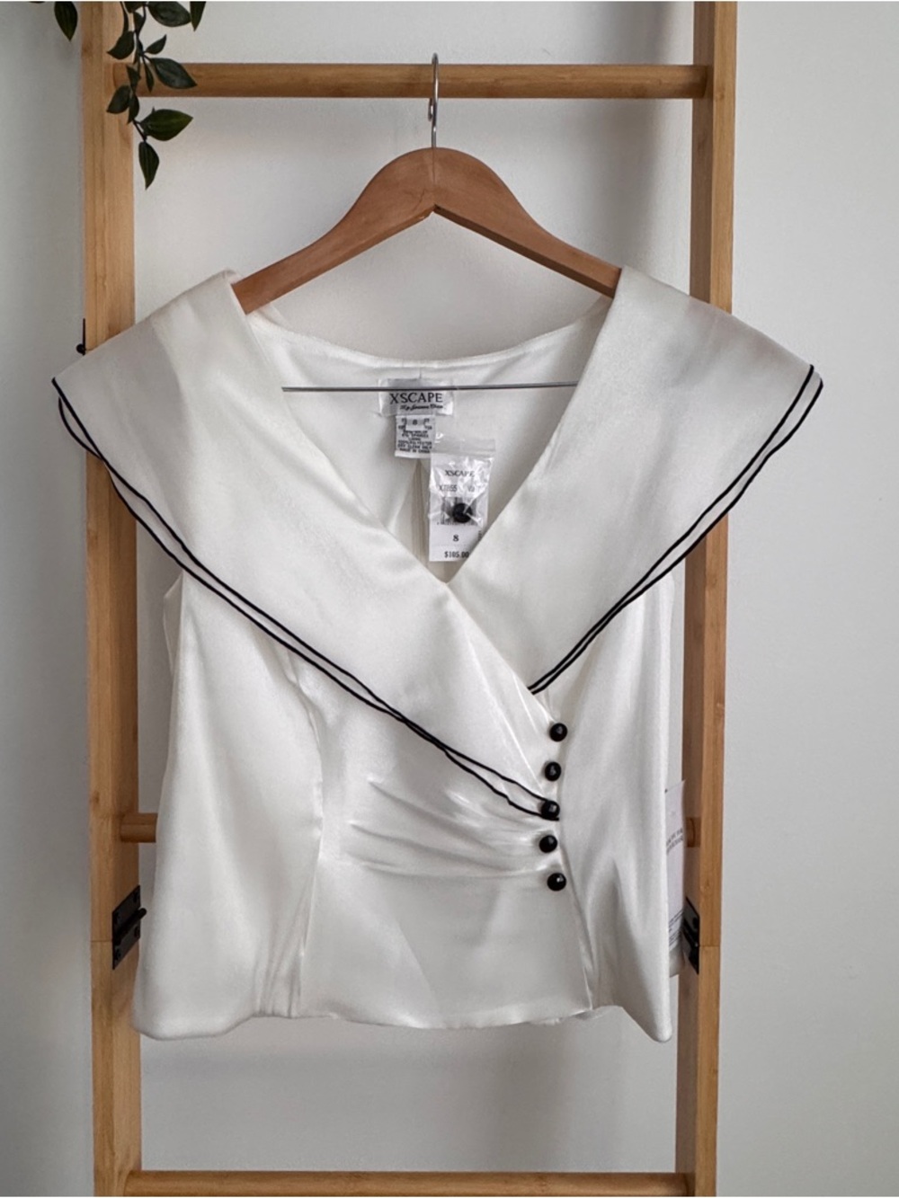 Xscape Vintage Retro Glam Career Chic Wrap Blouse with Black Piping Size S/PS